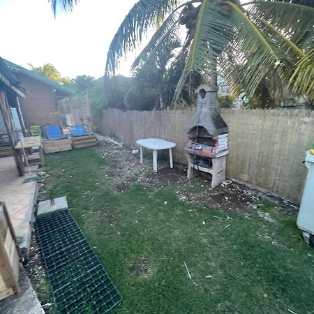 2 Bungalows Au Bord De La Plage De Montal A Moule Loues Individuellement Ou Ensemble Le Moule Kültér fotó
