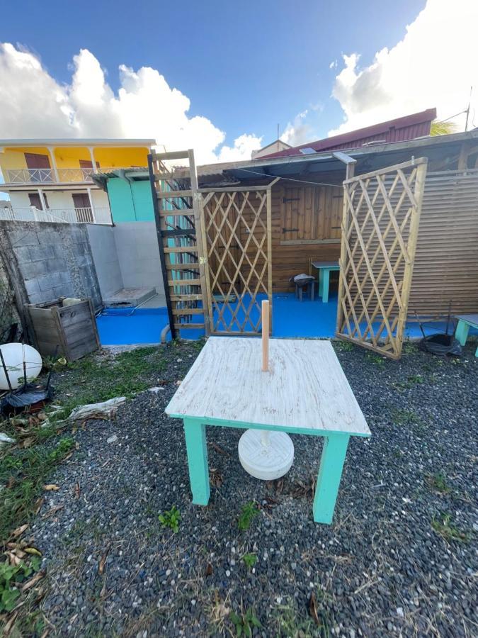 2 Bungalows Au Bord De La Plage De Montal A Moule Loues Individuellement Ou Ensemble Le Moule Kültér fotó